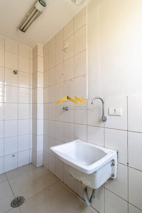 Apartamento à venda com 2 quartos, 65m² - Foto 27