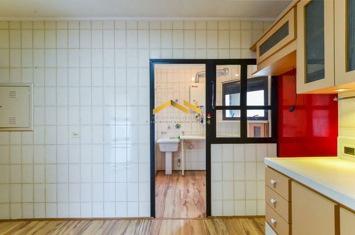 Apartamento à venda com 3 quartos, 176m² - Foto 5