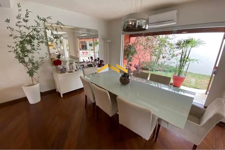 Casa à venda com 5 quartos, 229m² - Foto 31