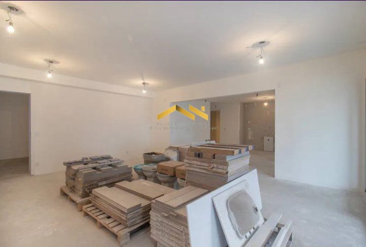 Apartamento à venda com 3 quartos, 158m² - Foto 2