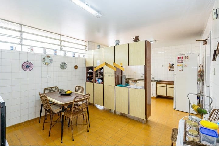 Casa à venda com 4 quartos, 313m² - Foto 6