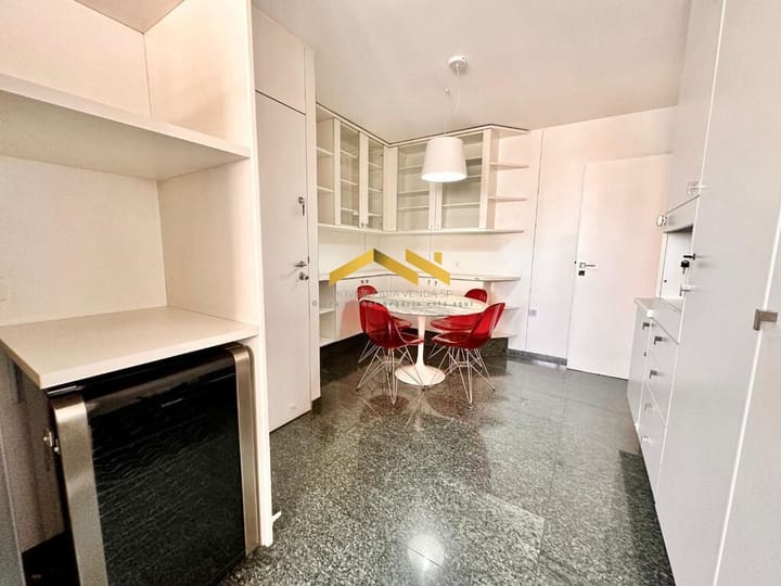 Apartamento à venda com 3 quartos, 150m² - Foto 50