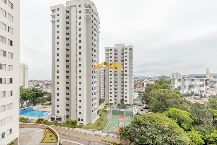 Apartamento à venda com 2 quartos, 63m² - Foto 15