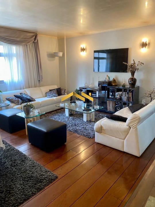 Apartamento à venda com 3 quartos, 141m² - Foto 3