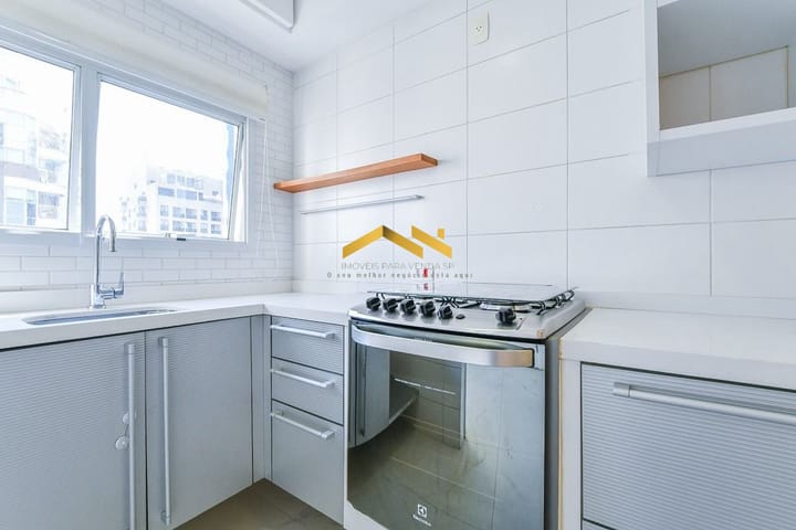 Apartamento à venda com 3 quartos, 139m² - Foto 13