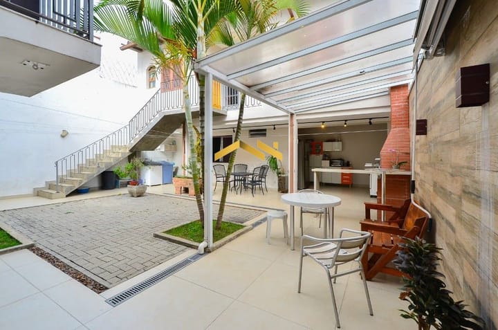 Casa à venda com 4 quartos, 248m² - Foto 27