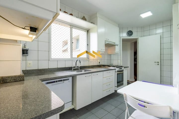 Apartamento à venda com 3 quartos, 114m² - Foto 12