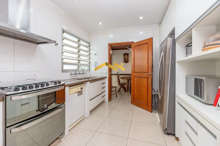 Casa à venda com 4 quartos, 541m² - Foto 21