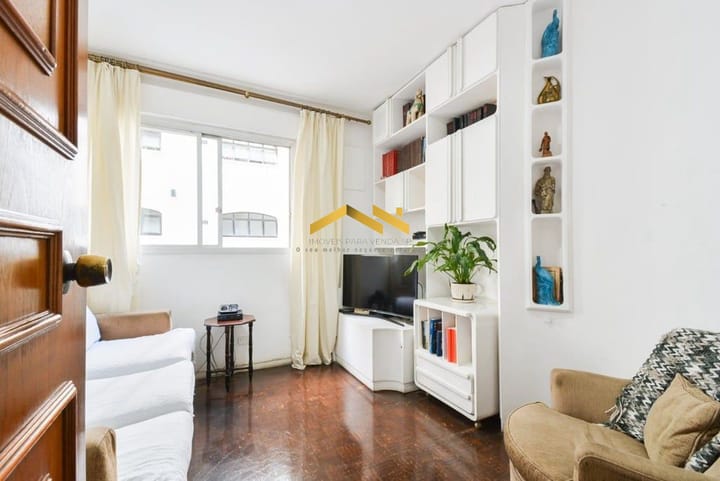 Apartamento à venda com 4 quartos, 204m² - Foto 2