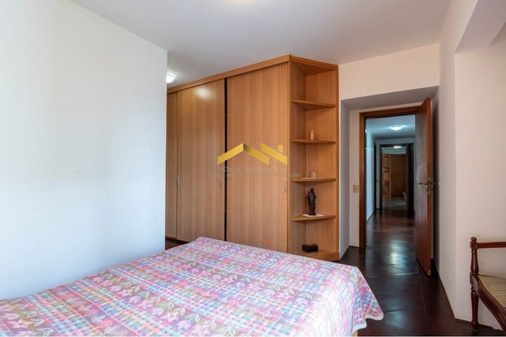 Apartamento à venda com 4 quartos, 200m² - Foto 8