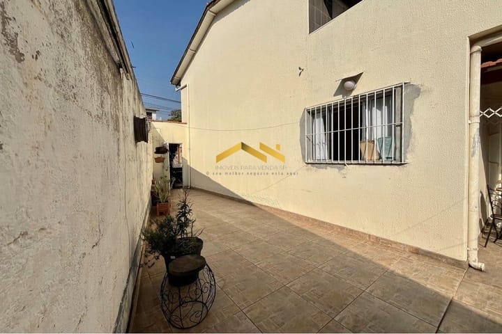 Casa à venda com 3 quartos, 140m² - Foto 5