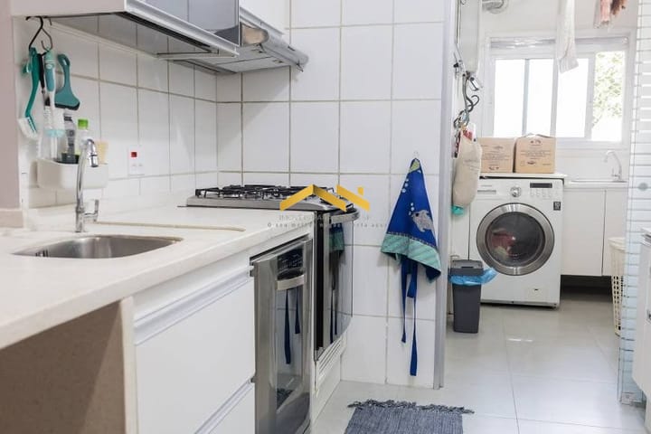 Apartamento à venda com 2 quartos, 75m² - Foto 4