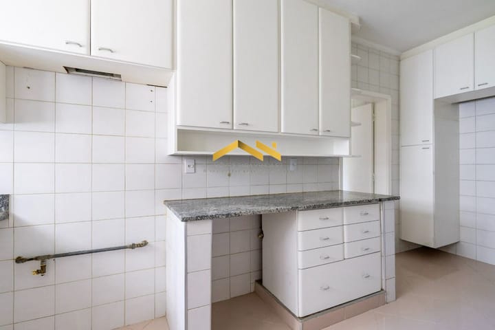 Apartamento à venda com 4 quartos, 207m² - Foto 15