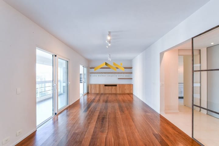 Apartamento à venda com 3 quartos, 139m² - Foto 1