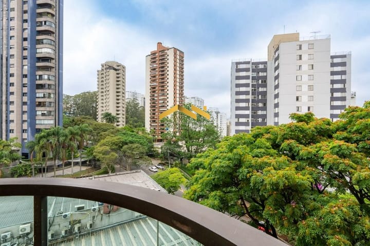 Apartamento à venda com 4 quartos, 236m² - Foto 14