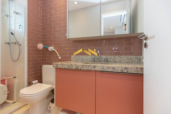 Apartamento à venda com 3 quartos, 189m² - Foto 4