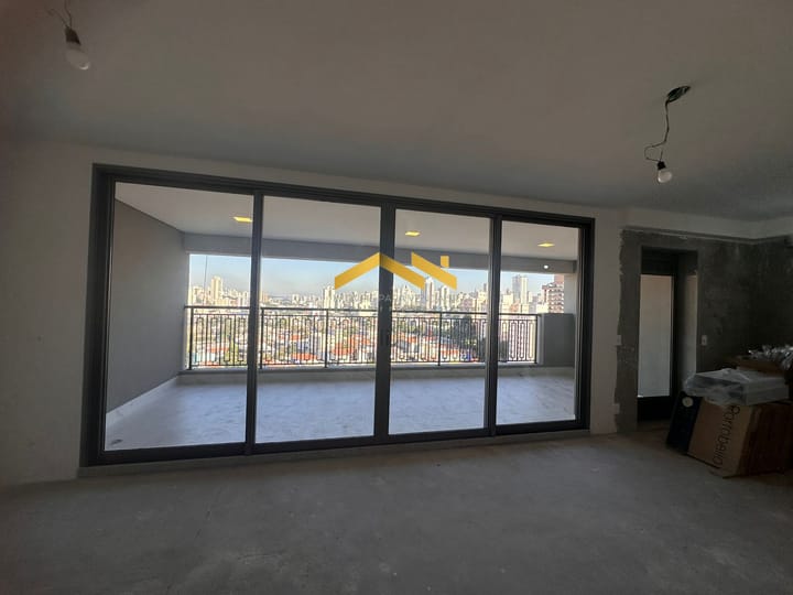 Apartamento à venda com 3 quartos, 132m² - Foto 1