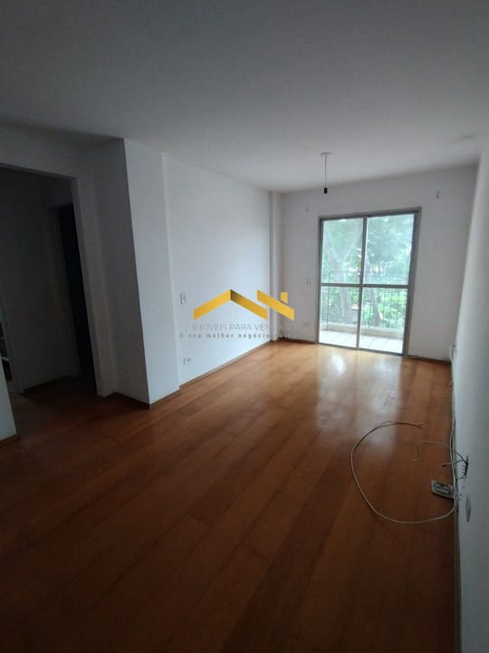 Apartamento à venda com 2 quartos, 55m² - Foto 1