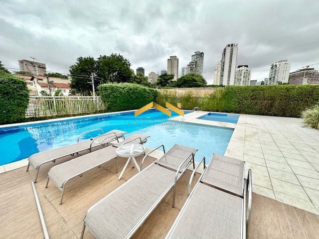 Apartamento à venda com 2 quartos, 74m² - Foto 4