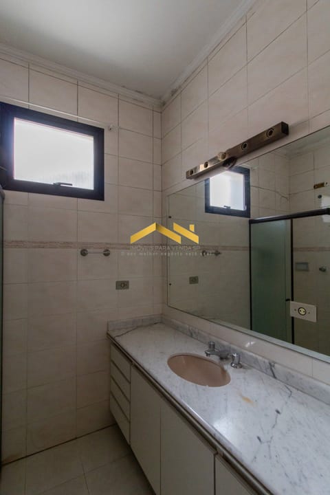 Casa à venda com 3 quartos, 180m² - Foto 47