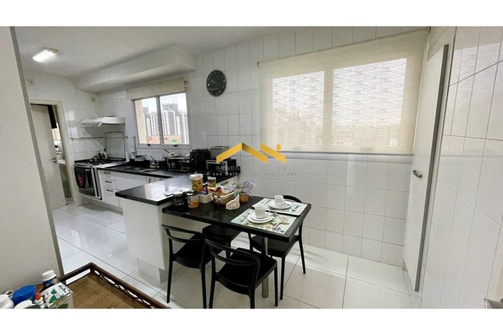 Apartamento à venda com 3 quartos, 170m² - Foto 13