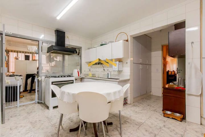 Apartamento à venda com 4 quartos, 165m² - Foto 19