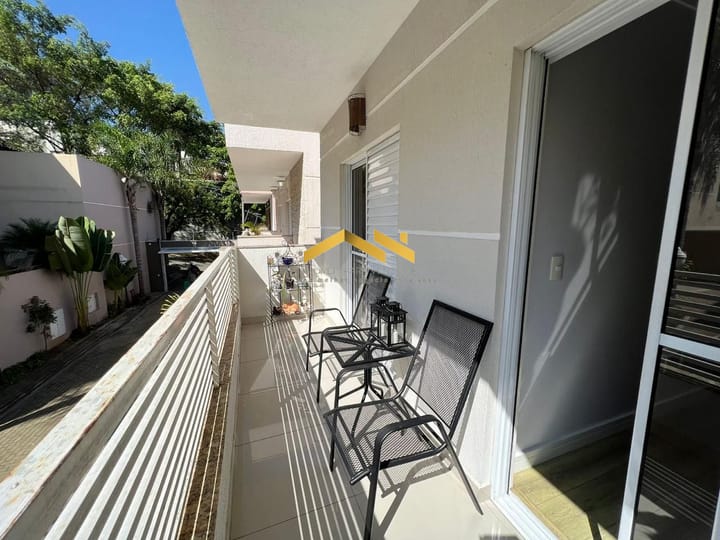 Casa à venda com 5 quartos, 270m² - Foto 13