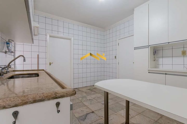 Apartamento à venda com 3 quartos, 155m² - Foto 10