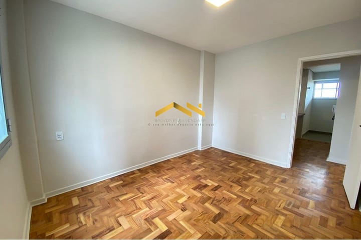 Apartamento à venda com 2 quartos, 80m² - Foto 9