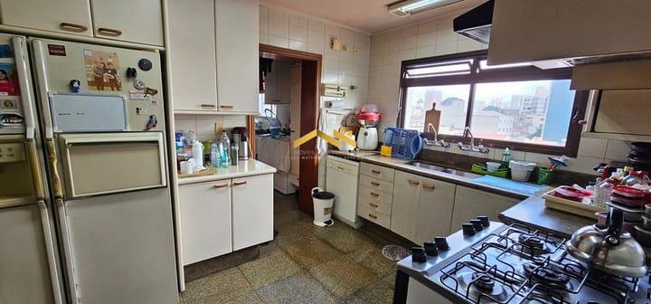 Apartamento à venda com 4 quartos, 248m² - Foto 31