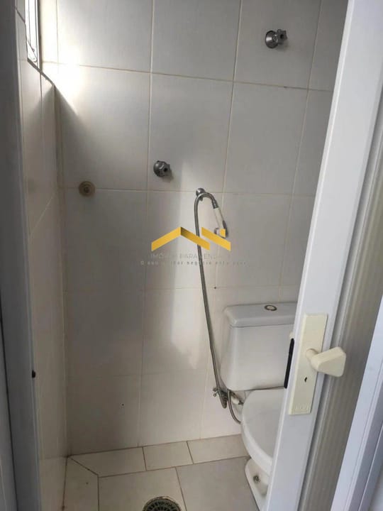 Apartamento à venda com 2 quartos, 67m² - Foto 10