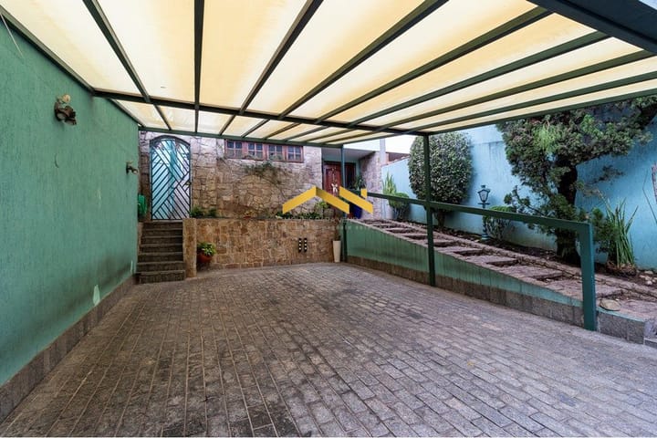 Casa à venda com 3 quartos, 300m² - Foto 27