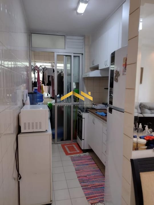 Apartamento à venda com 2 quartos, 50m² - Foto 18