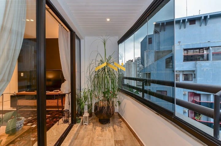 Apartamento à venda com 3 quartos, 189m² - Foto 30