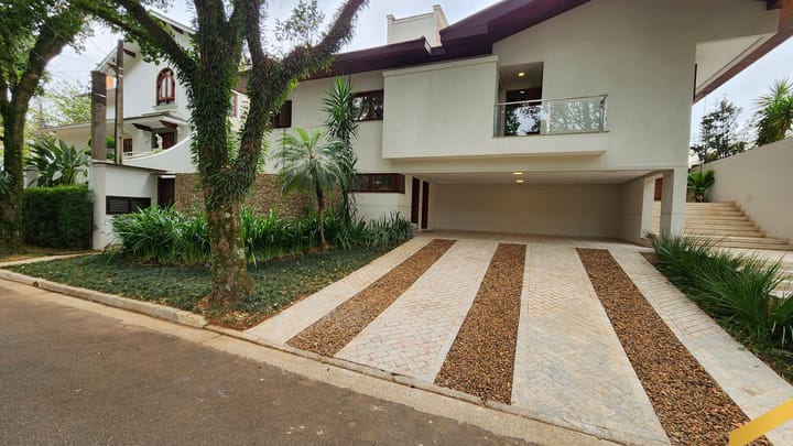 Casa à venda com 4 quartos, 480m² - Foto 1