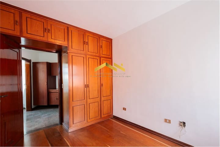 Casa à venda com 5 quartos, 629m² - Foto 10