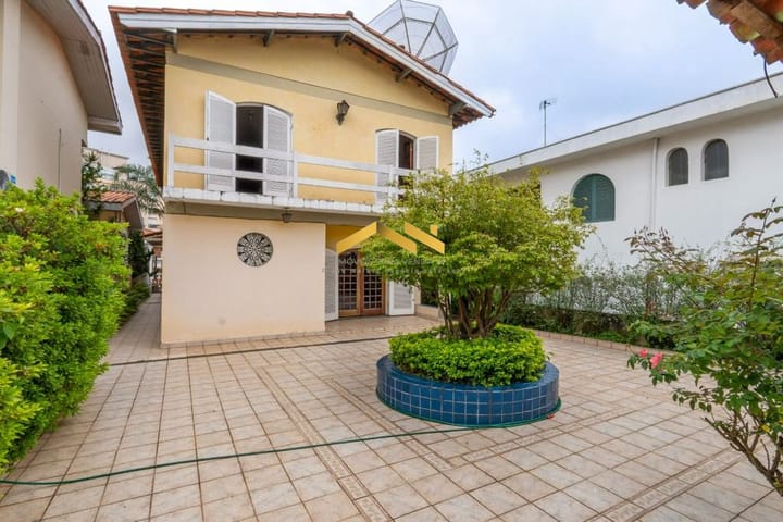 Casa à venda com 3 quartos, 303m² - Foto 41