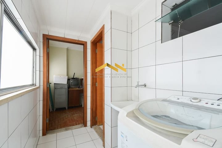 Apartamento à venda com 3 quartos, 140m² - Foto 11