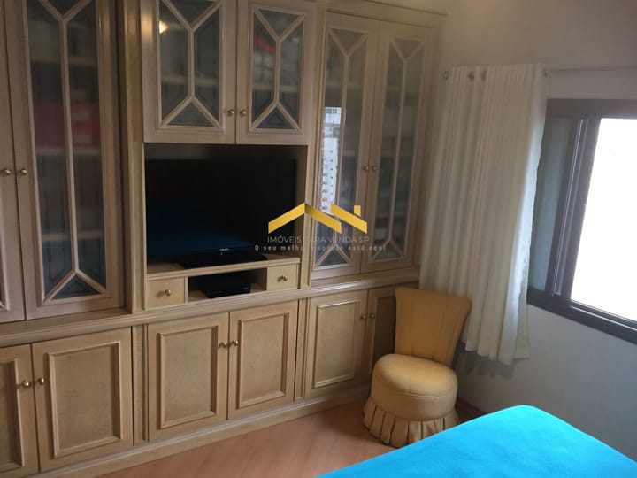 Apartamento à venda com 4 quartos, 200m² - Foto 18