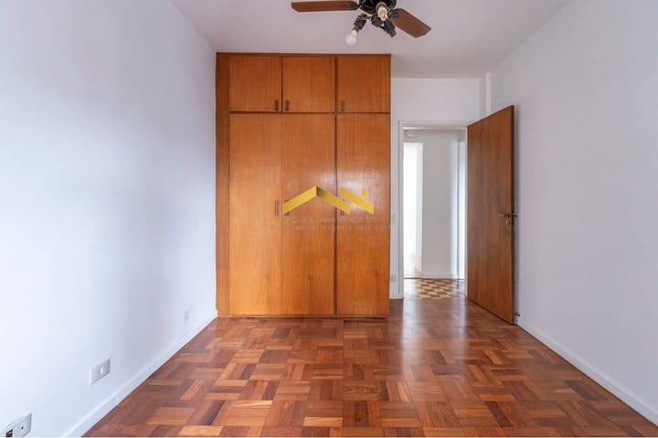 Apartamento à venda com 3 quartos, 134m² - Foto 3