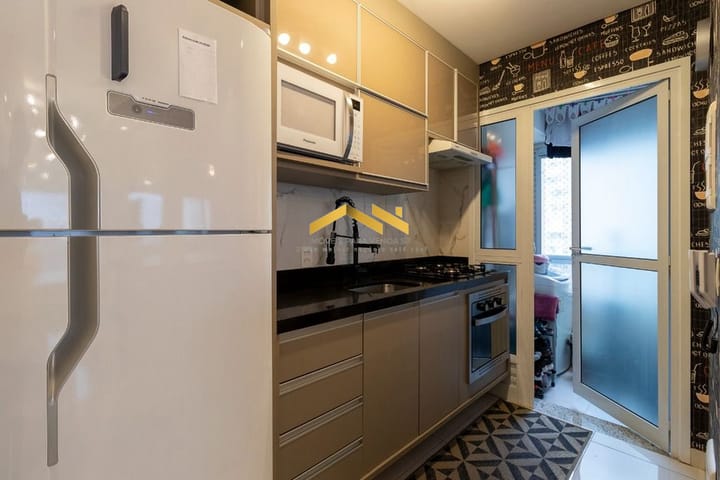 Apartamento à venda com 2 quartos, 65m² - Foto 30