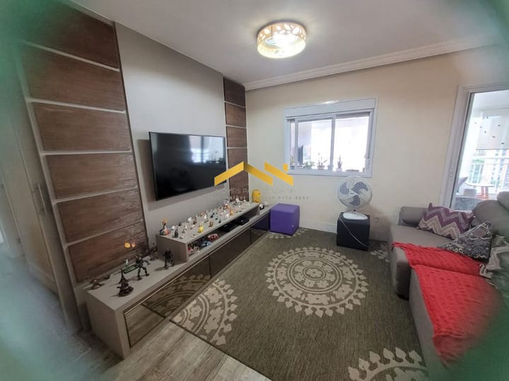 Apartamento à venda com 3 quartos, 146m² - Foto 2