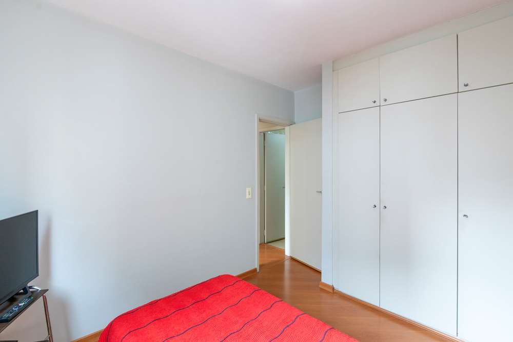 Apartamento à venda com 2 quartos, 62m² - Foto 33