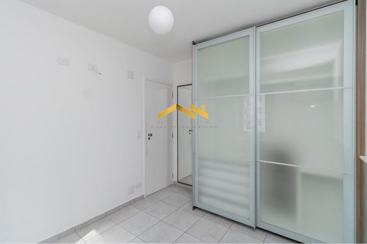 Apartamento à venda com 2 quartos, 70m² - Foto 9