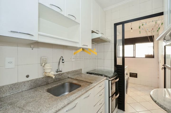 Apartamento à venda com 3 quartos, 70m² - Foto 13