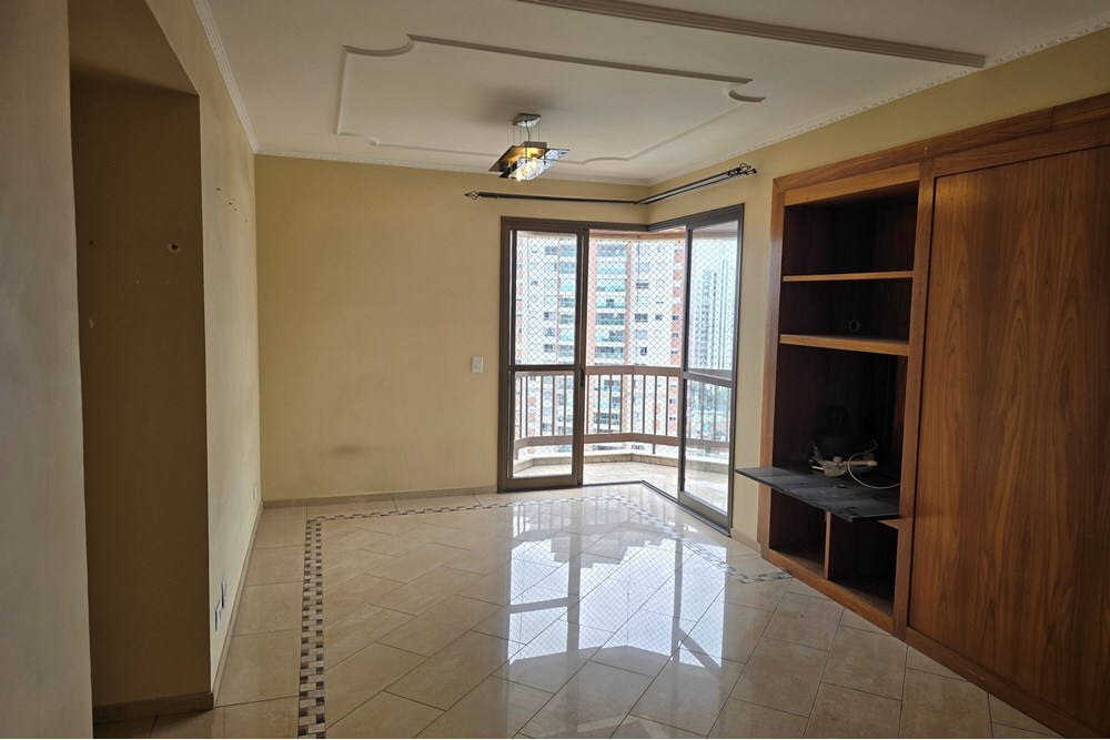 Apartamento à venda com 3 quartos, 81m² - Foto 1