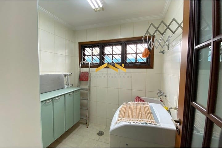 Casa à venda com 3 quartos, 125m² - Foto 11