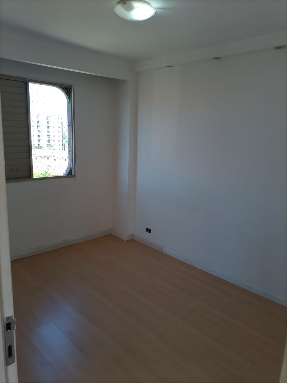 Apartamento à venda com 2 quartos, 68m² - Foto 9