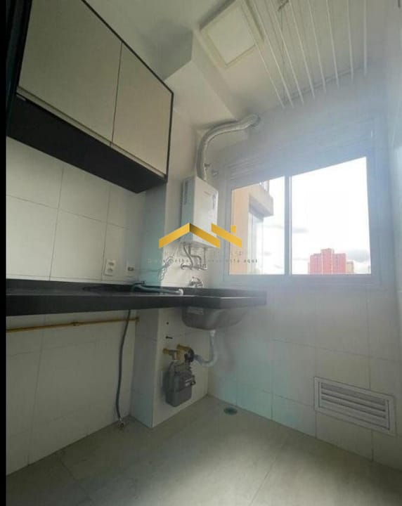 Apartamento à venda com 2 quartos, 70m² - Foto 12