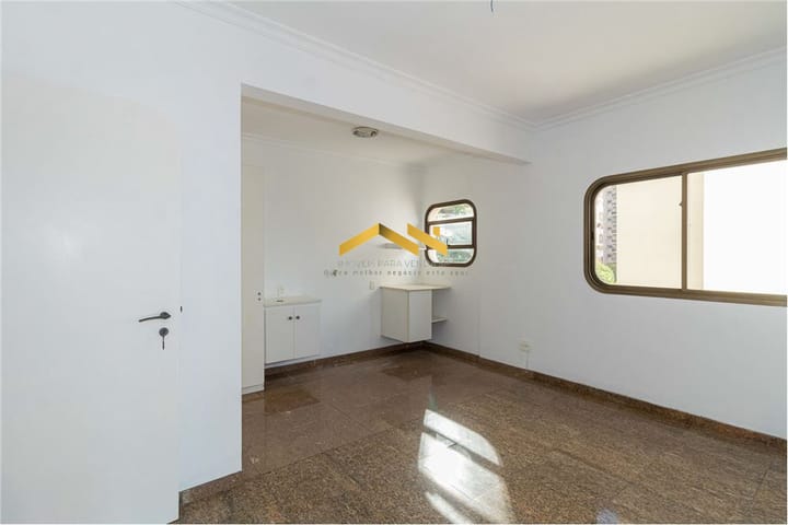 Apartamento à venda com 4 quartos, 231m² - Foto 9